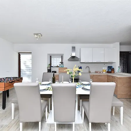 بيت للعطل Casa Isabella Galižana