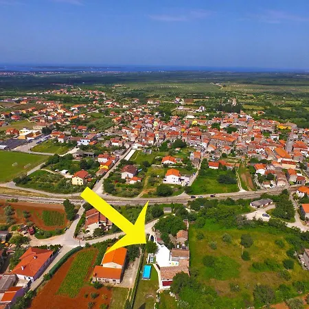 Casa Isabella بيت للعطل